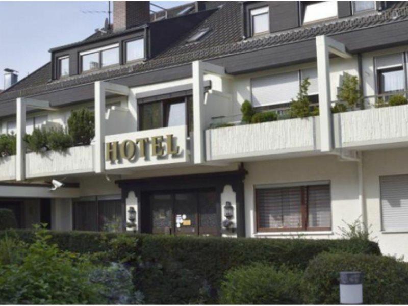 Hotel Muenzmay Штутгарт Экстерьер фото